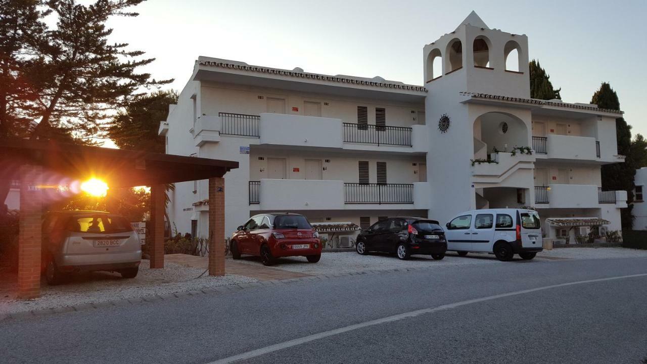 Casa Robert Y Nergiz Appartement Sitio de Calahonda Buitenkant foto