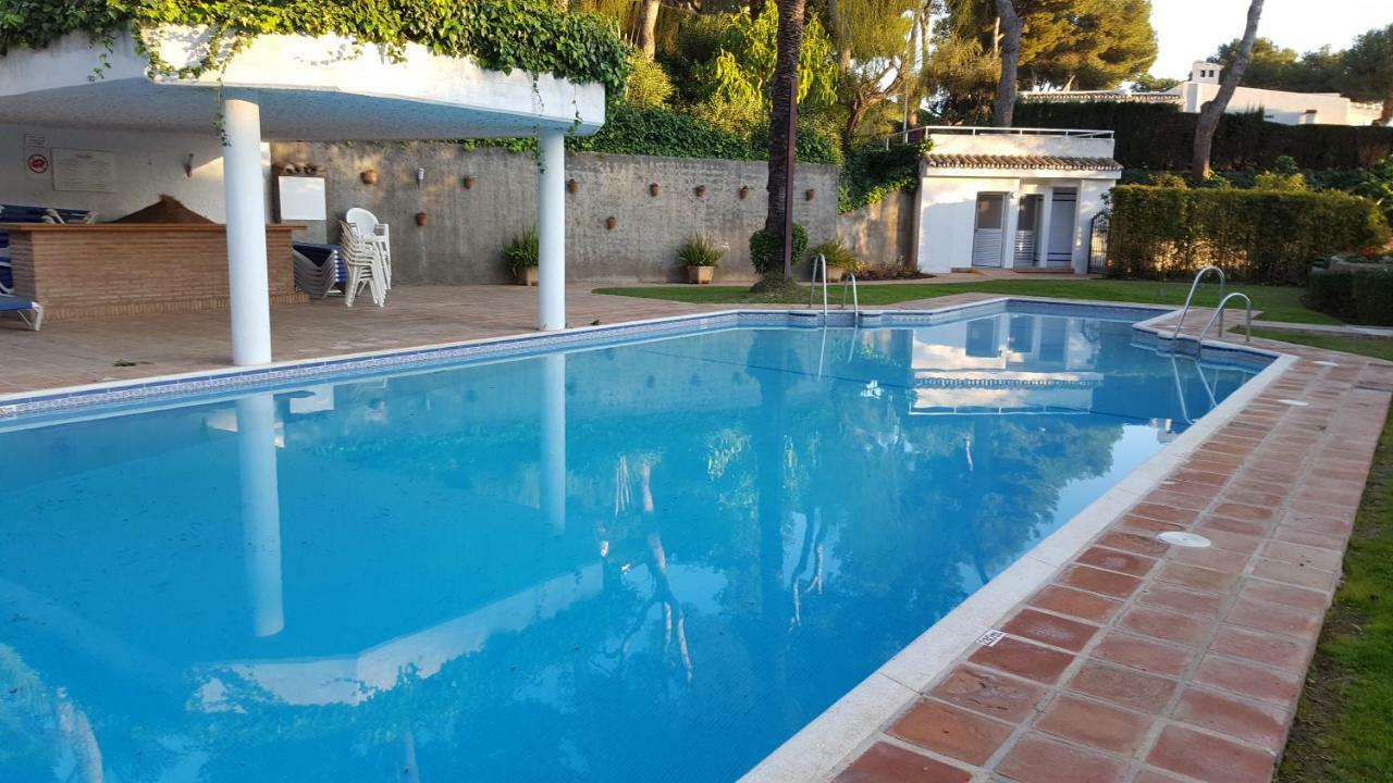 Casa Robert Y Nergiz Appartement Sitio de Calahonda Buitenkant foto
