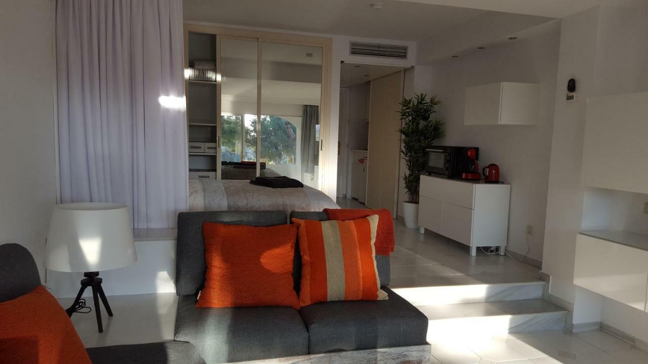 Casa Robert Y Nergiz Appartement Sitio de Calahonda Buitenkant foto